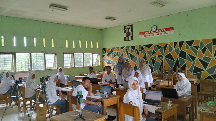Gali Potensi Siswa, MAN 1 Kota Jambi Ikut Serta dalam Kompetisi Nuansa Matematika