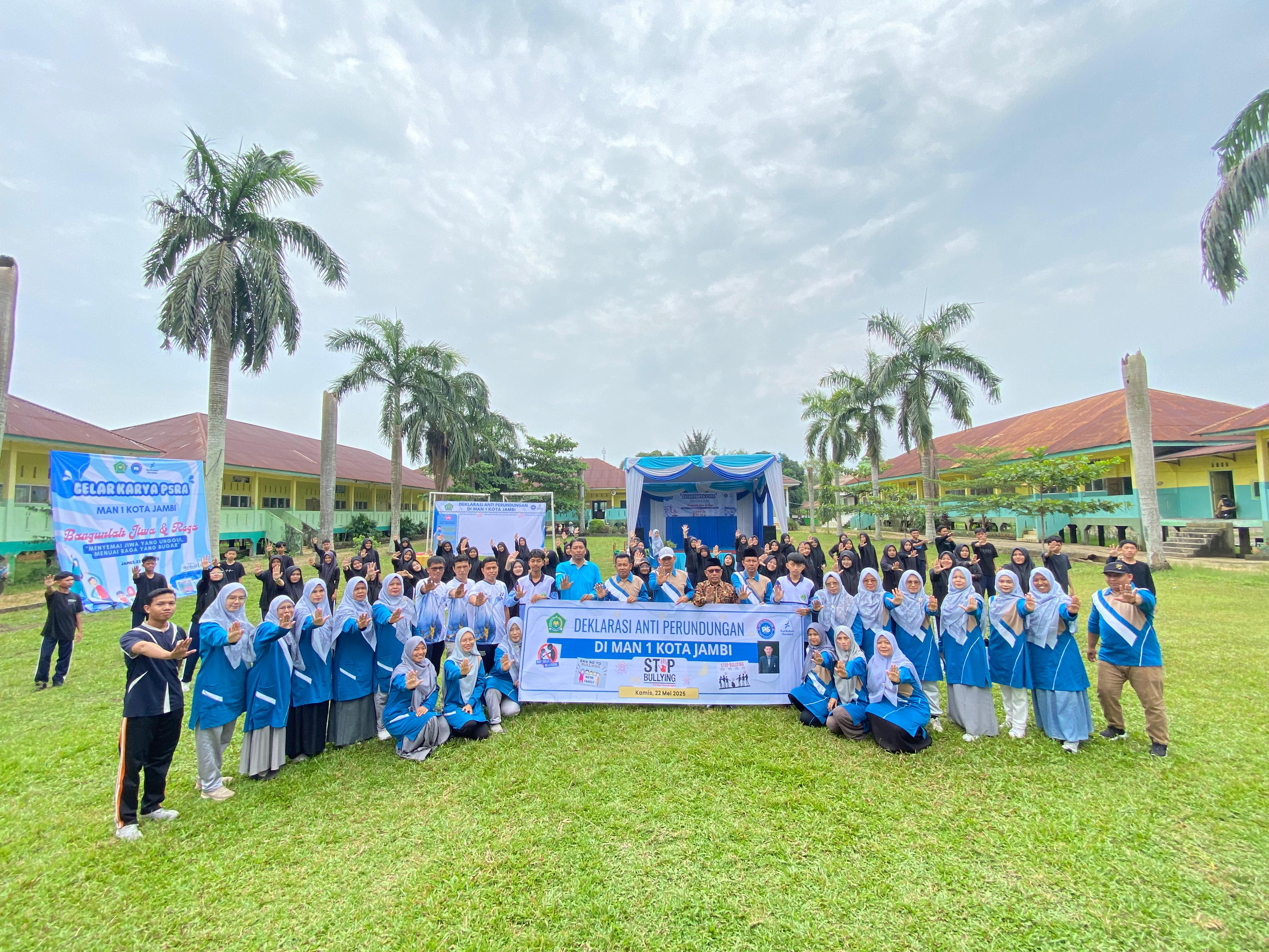 Dari Peluncuran Buku hingga Komitmen Antibullying: MAN 1 Kota Jambi Sukses Gelar P5RA Penuh Makna